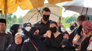 Asmirandah Ungkap Permintaan Terakhir Sang Ayah Sebelum Meninggal Dunia