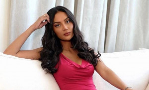 Erika Carlina Jawab Fajar & Rian dengan “Pukulan Super Anti Mantan”, Ada Apa?