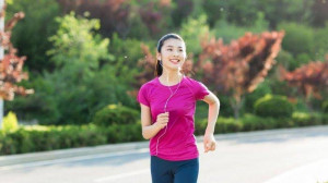 5 Olahraga Penambah Tinggi Badan, Ladies Wajib Coba Nih!