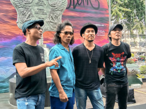 Nggak Muluk-Muluk, Personel Slank Cuman Minta Disajikan Singkong Rebus Saat Manggung