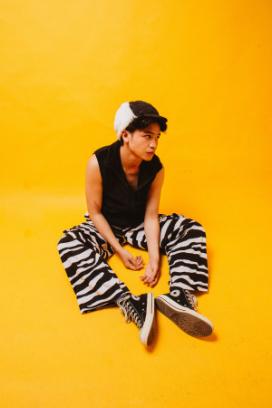 Vali Gambarkan Insecurity Lewat Beat Catchy di "Could It Be Enough?"