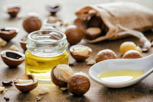 7 Manfaat Minyak Kemiri Bagi Kecantikan dan Kesehatan Tubuh