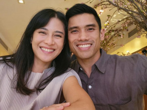 Potong Rambut Jadi Pendek, Dian Sastro Malah Dicuekin Suami