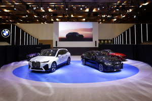 BMW Group Indonesia Pelopor dan Pemimpin Pasar Kendaraan Listrik Premium Indonesia