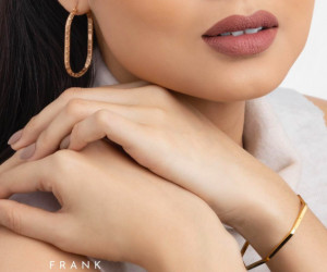 Tampil Beda dengan Anting-Anting Berdesain Geometri yang Unik