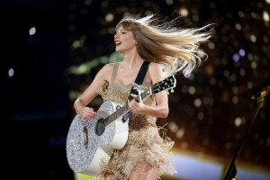 Tiket Presale Dibuka, Film “The Eras Tour” Pecahkan Rekor Angka Box Office
