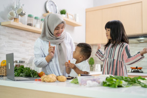 Semarak Idul Adha, Lemonilo Luncurkan Bumbu Masak Alamami dengan Ekstrak Ragi Hanoji