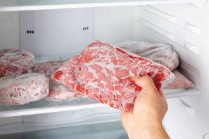 5 Cara Menyimpan Daging di Kulkas yang Benar, Rahasia Nutrisi Tetap Terjaga