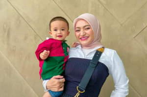 Sang Anak Jatuh Sakit, Nathalie Holscher: Ternyata Gini Rasanya Jadi Ibu
