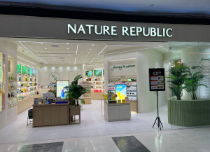 Usung Konsep dan Logo Baru, Nature Republic Re-Opening Store Lippo Mall Puri