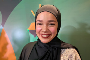 Disinggung Belum Punya Anak, Ini Jawaban Menohok dari Dewi Sandra