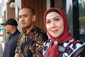 Jelang Sidang Lanjutan, Venna Melinda Kembalikan Barang Pribadi Milik Ferry Irawan