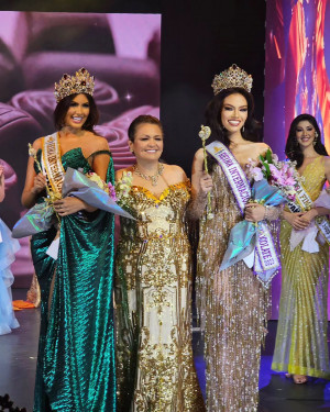 Selamat! Ayu Michelle Wakil Indonesia Menangkan Reina Internacional Del Chocolate 2023