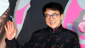 Kenang Kepergian CoCo Lee, Jackie Chan Tulis Pesan Haru