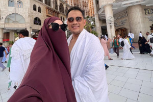 Tampil Syar’i Usai Naik Haji, Begini Kata Zaskia Adya Mecca