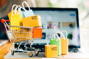 Sering Boros? Ini 5 Cara Kurangi Kebiasaan Belanja Online