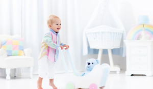 Rekomendasi Push Walker untuk Latih Si Kecil Jalan