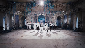 Trending Topic di YouTube, Simak Lirik dan Terjemahan “BONA BONA” dari TREASURE