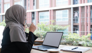 Terlihat Sama, Namun Niqab dan Burqa Memiliki Perbedaan
