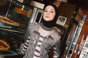 Terkuak! Ternyata Ini Sosok Hijab Stylist Tantri Namirah