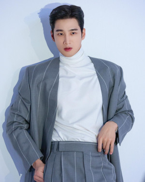6 Fakta Menarik Ahn Bo Hyun Pacar Jisoo BLACKPINK