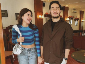 Isu Perselingkuhan Disebut Gimmick oleh Jedar, Jeje-Syahnaz Langsung Pamer Kemesraan