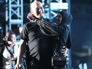 Mulan Jameela Beberkan Usaha Ahmad Dhani untuk Konser Dewa 19: Seorang Leader!