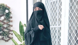 Ungkapan Hati Ummi Pipik Kenang 11 Tahun Kepergian Ustaz Jefri Al Buchori
