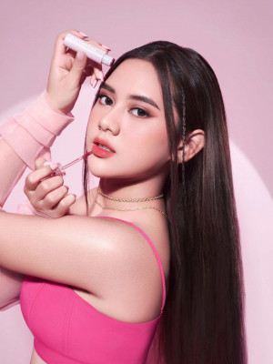 Matte Tint Tahan Lama untuk Aktivitas Outdoor di Perayaan 17 Agustus