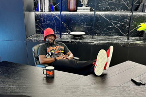 Lomba Lari dengan Mantan Atlet NFL, Kevin Hart Alami Cedera
