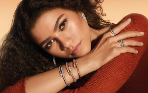 Ulang Tahun ke-27, Intip Inspirasi Makeup Look dari Zendaya