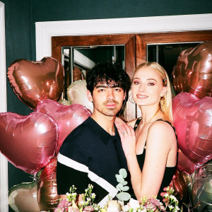 Terlihat Kompak dan Mesra, Intip Kilas Balik Perjalanan Cinta Joe Jonas dan Sophie Turner