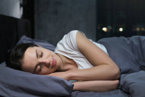 Ini 5 Makanan Terbaik yang Bantu Tidur Lebih Nyenyak