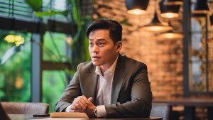 Susul Lee Seung Gi, Lee Seo Jin Hengkang dari Hook Entertainment