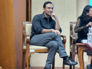 Beberkan Kesulitan Saat Syuting ‘Gadis Kretek’, Ario Bayu: Tingwe Susah Banget!