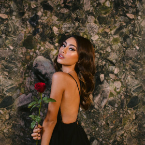Sorenza Nuryanti Rayakan Kepribadian Introvert di Single ‘Ace of Hearts’