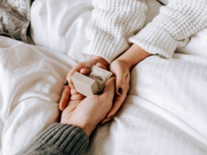 Sampaikan Rasa Sayangmu ke Si Dia, dengan Perhiasan Cantik dan Memukau