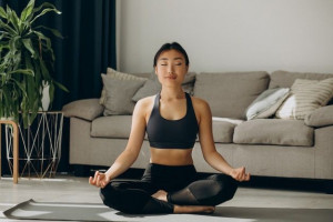 Sehatkan Mental, Ini 6 Manfaat Rutin Melakukan Yoga