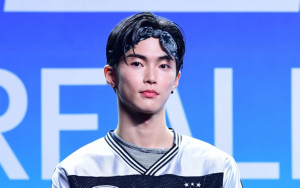 Putuskan Hiatus, Seunghan RIIZE Sampaikan Permohonan Maaf