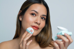 Raine Beauty Hadirkan Setting Powder Terhalus The Daily Radiant Matte