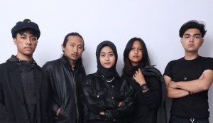 Sajikan Irama Pop Rock Centil, On Air Lepas Debut  “Tidak Oh Tidak Mungkin”