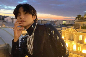 Berangkat Wamil, V BTS: Abang Pergi Dulu
