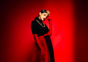 Lengkapi Perilisan Album Tresna, Sara Fajira Rilis Video Musik “Moonstruck”