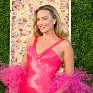 Margot Robbie Bakal Produseri Film ‘The Sims’