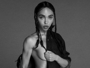 Dinilai Sebagai 'Objek Seksual', Iklan Calvin Klein dengan FKA Twigs Dilarang Beredar