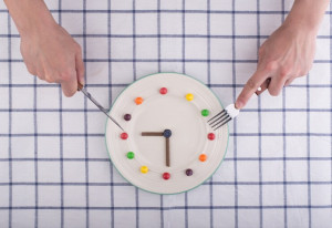 Intermittent Fasting Pengaruhi Suasana Hati dan Perilaku Makan? Simak Penjelasannya