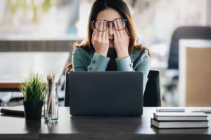 5 Tanda Burnout yang Jarang Disadari, Apakah Kamu Salah Satunya?