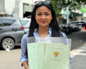 Digugat Balik, Nirina Zubir Terlibat Cekcok dengan Kuasa Hukum Mantan ART