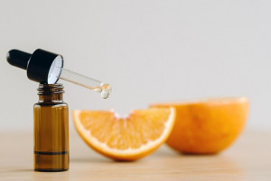 Ketahui Cara Manfaatkan Vitamin C untuk Flek Hitam Menurut Ahli