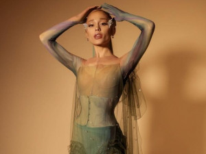 Ariana Grande Umumkan Rehat dari Dunia Hiburan